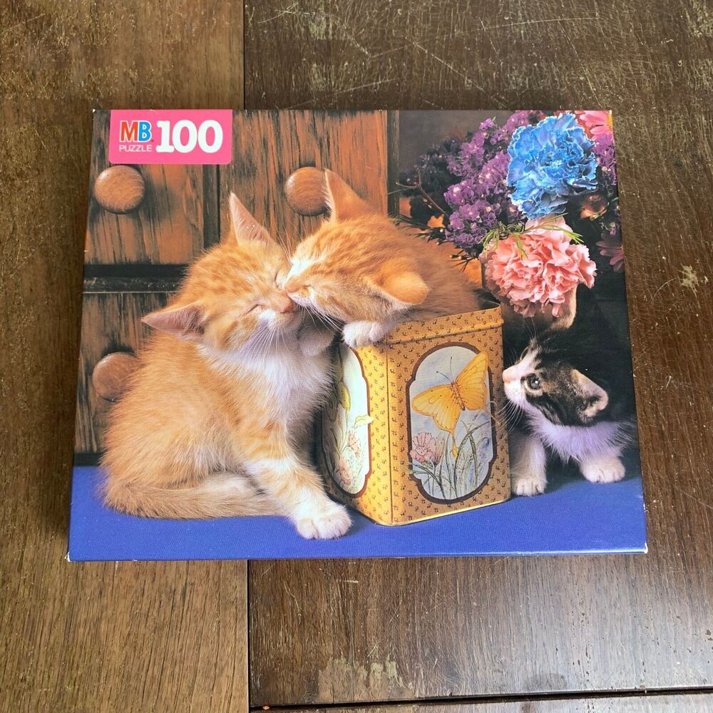 Milton Bradley VINTAGE 1995 Cute Kittens Playing Junior Puzzle 100‎ Pieces
